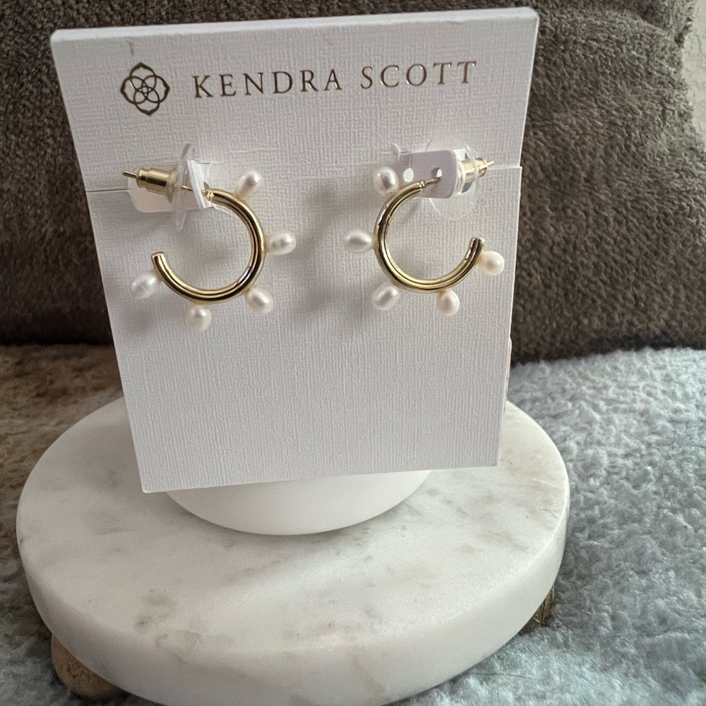 Kendra scott gold and pearl hoop earrings